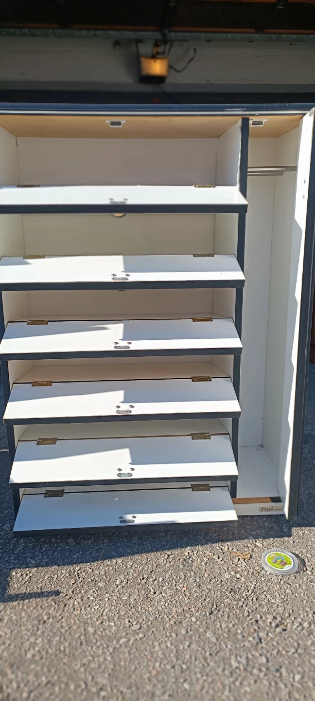 White 6-Drawer Dresser with Cabinet - photo 4