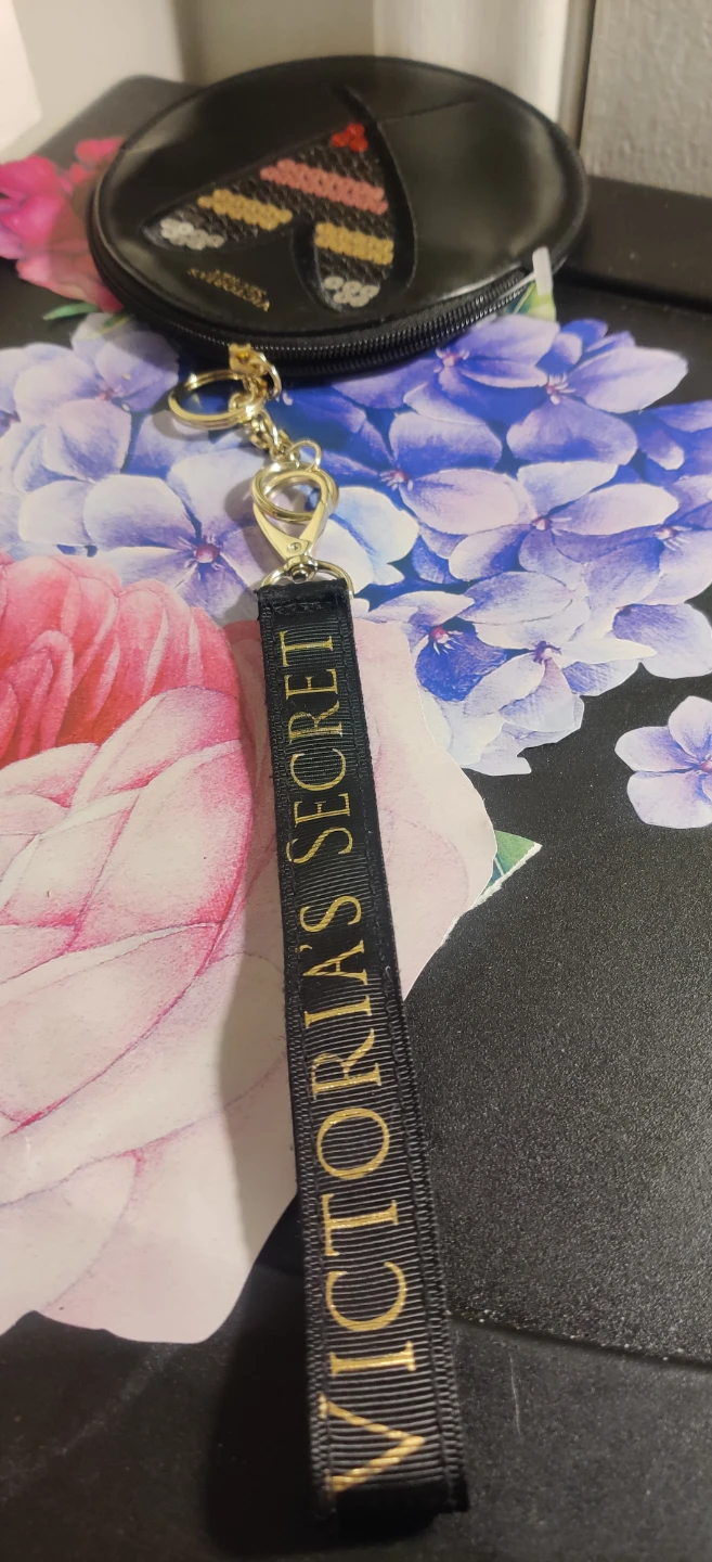 Victoria's Secret Coin Purse with Keychain - photo 4