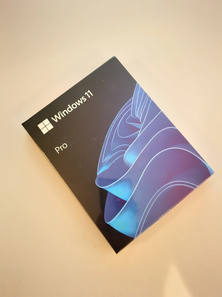 Microsoft Windows 11 Pro USB
