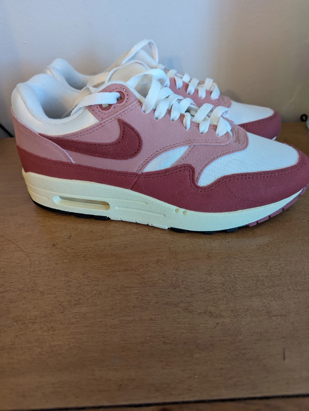 Nike Air Max 1 Red Stardust size 7 - photo 4