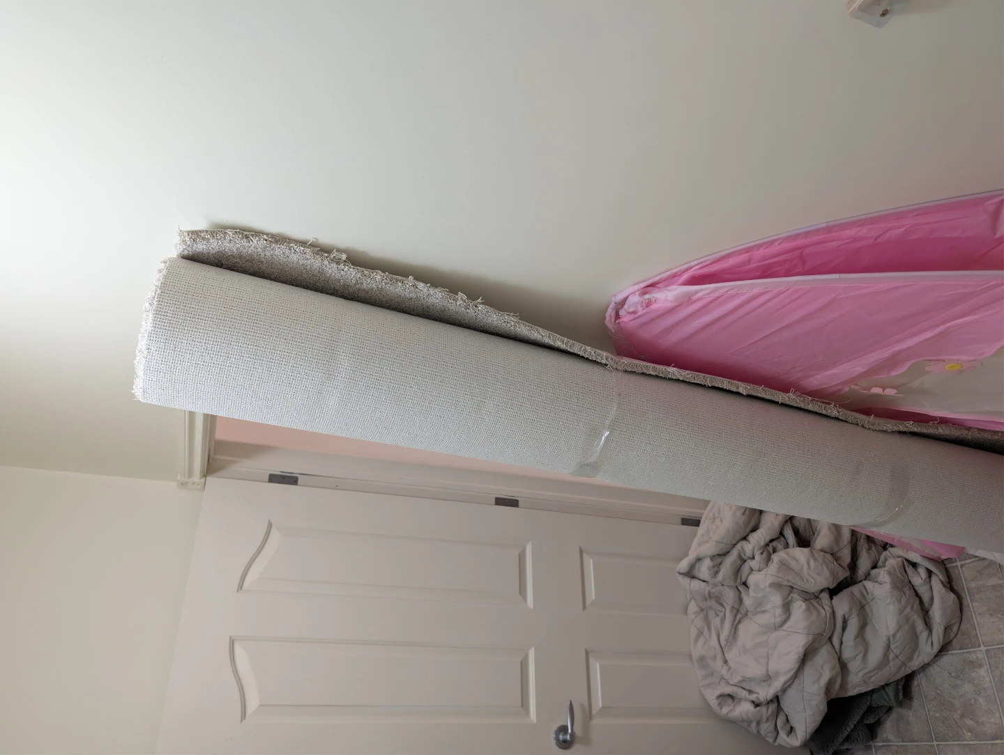 Light Beige Textured Carpet Roll