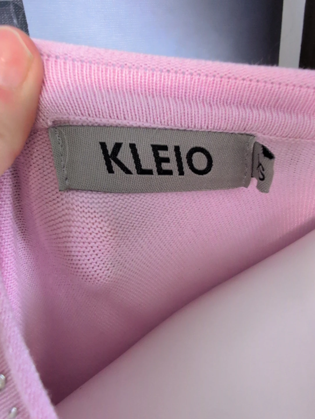 KLEIO Pink V-Neck Sweater with Rhinestone Detail - Size S - photo 5