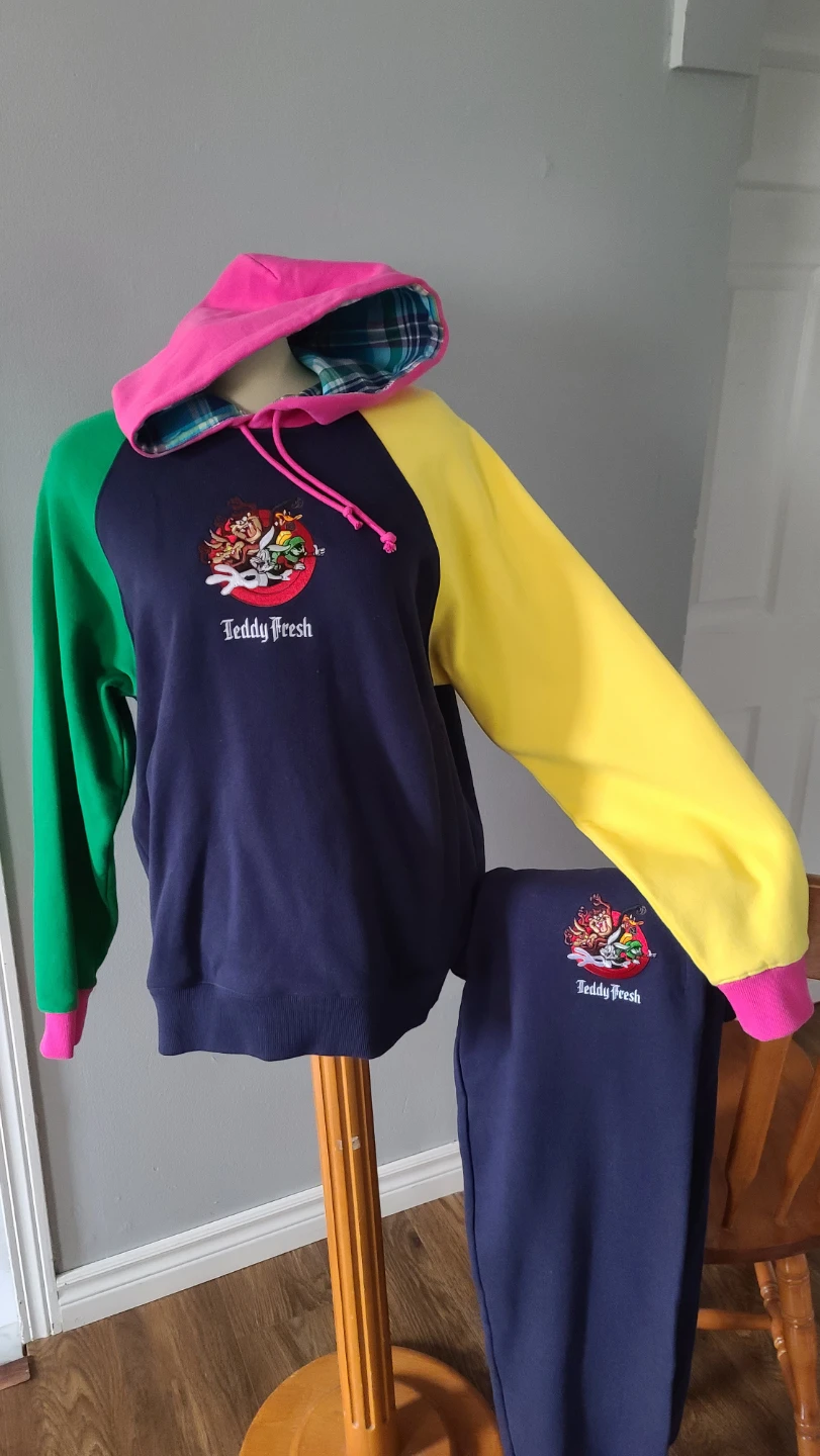 Teddy Fresh x Looney Tunes Hoodie & Sweatpants Set
