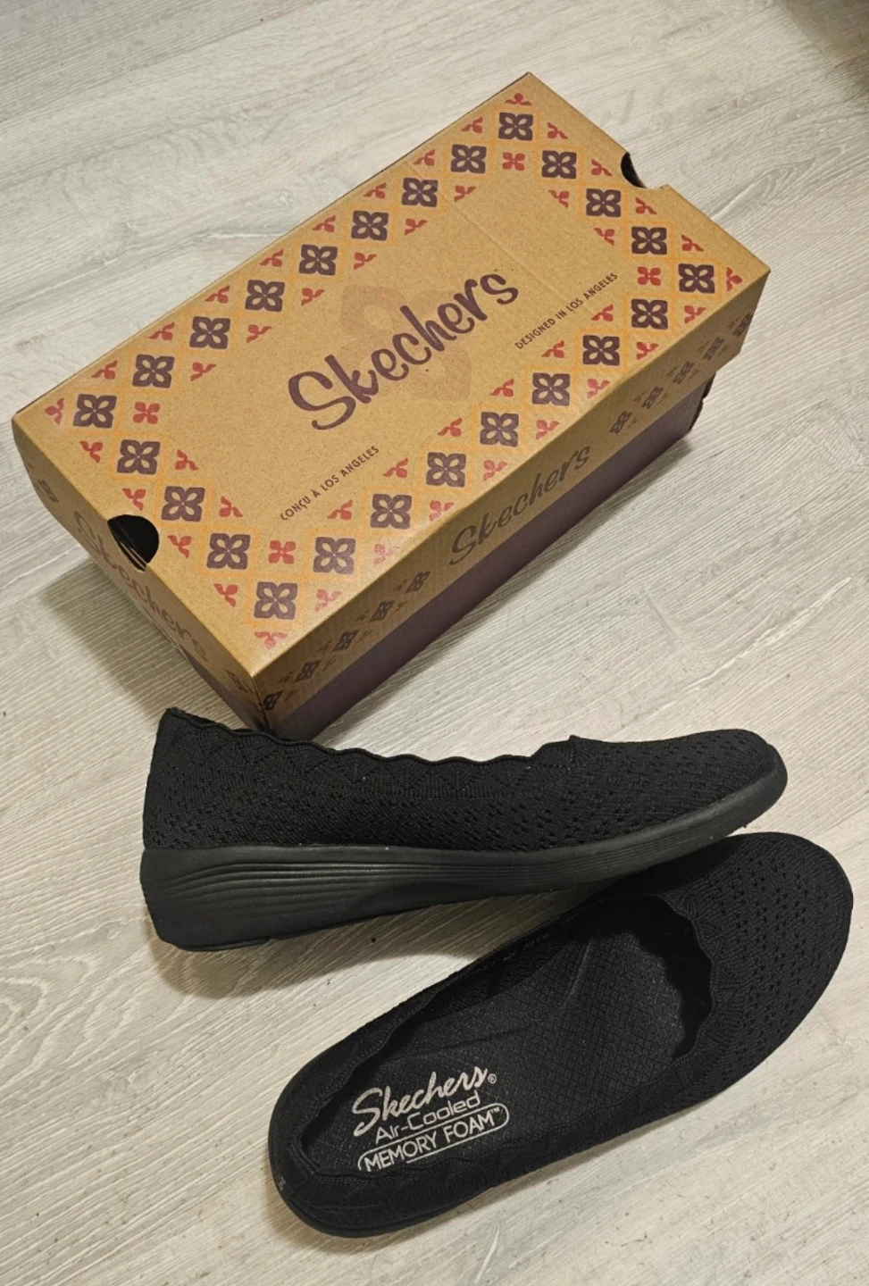 (NEW)Skechers Black Ballet Flats - Women's Size 7 - photo 2