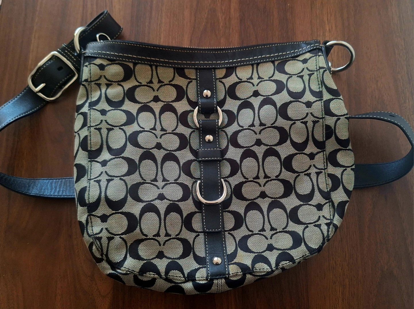 Coach Signature Canvas Shoulder Bag