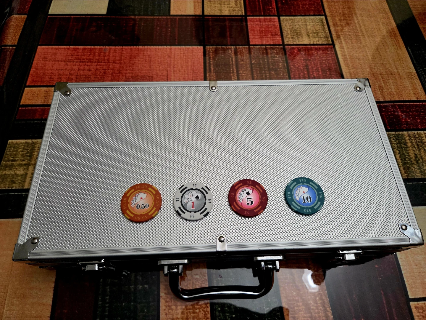Poker Chip Set with Case and Cards - photo 2