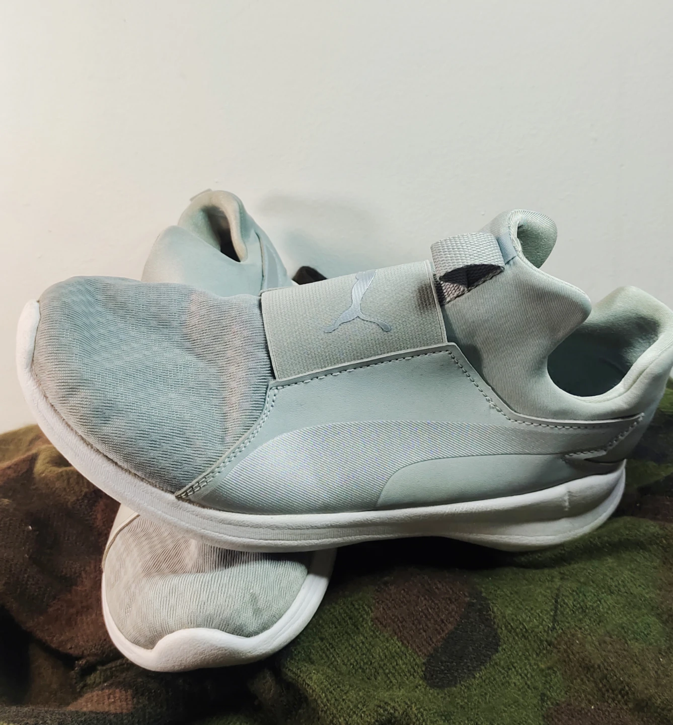 Puma Slip-On Sneakers - Women's Size 7.5 - photo 3