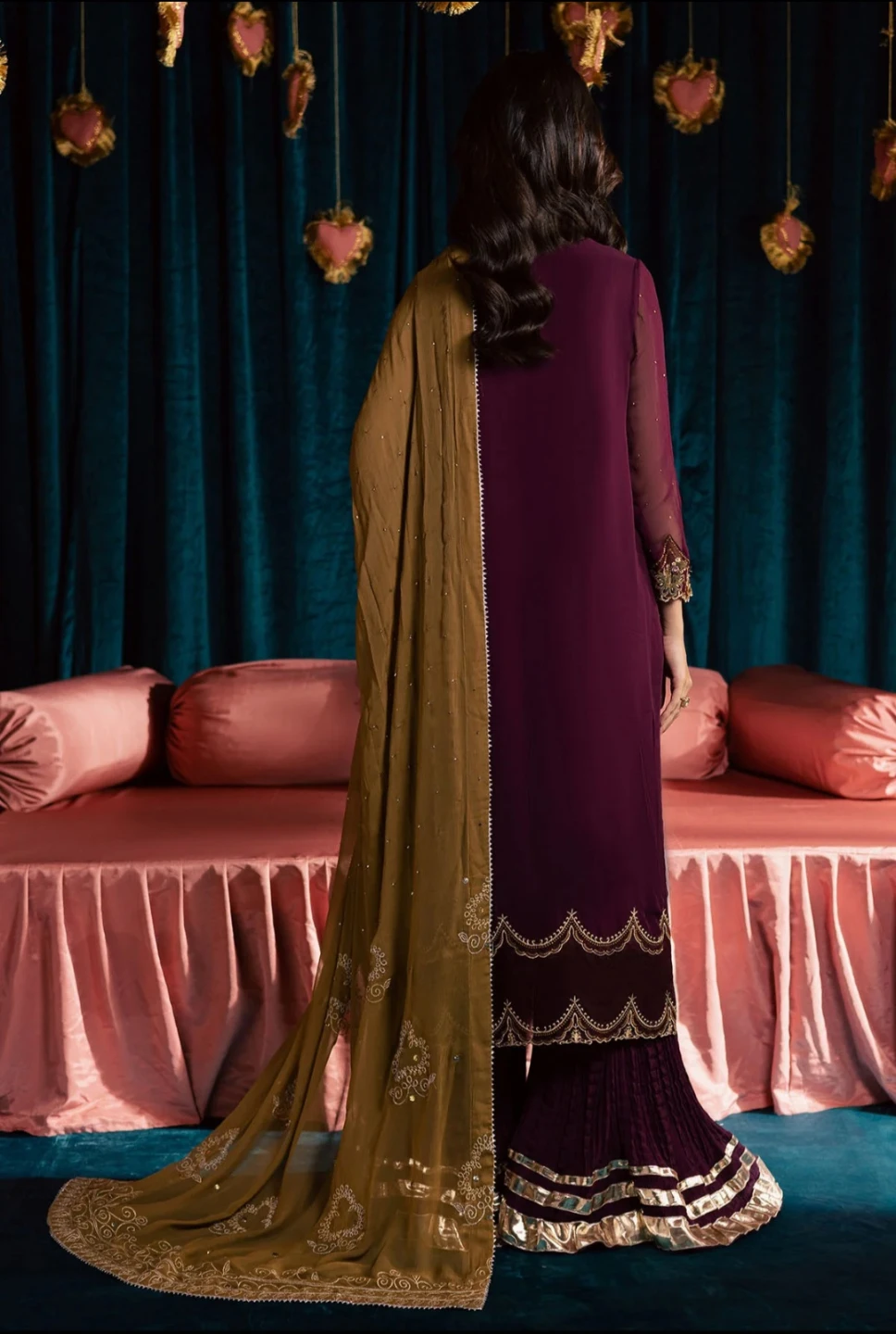 Women's Embroidered Burgundy & Gold Salwar Kameez - photo 2