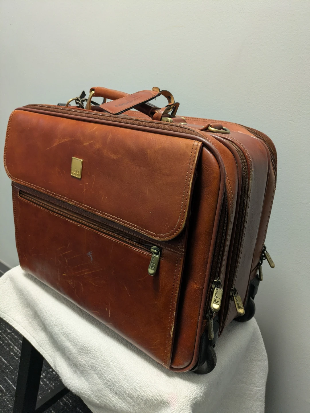 Condotti Leather Luggage Briefcase - photo 2