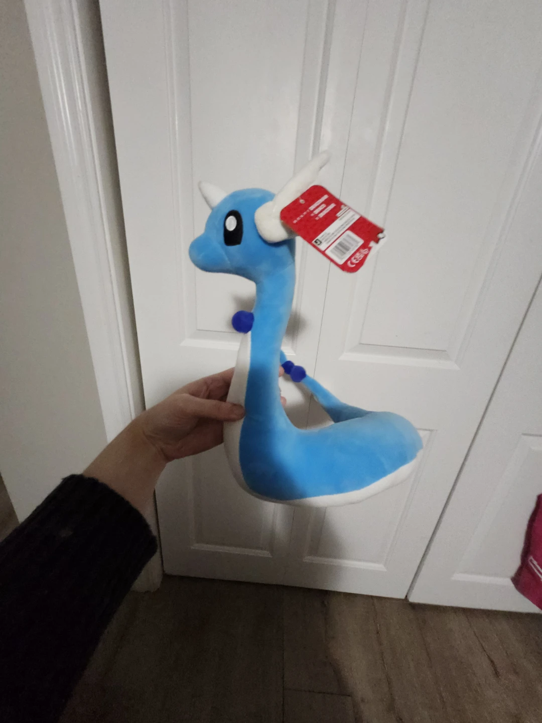 $20 pokemon dragonair 12" - photo 2