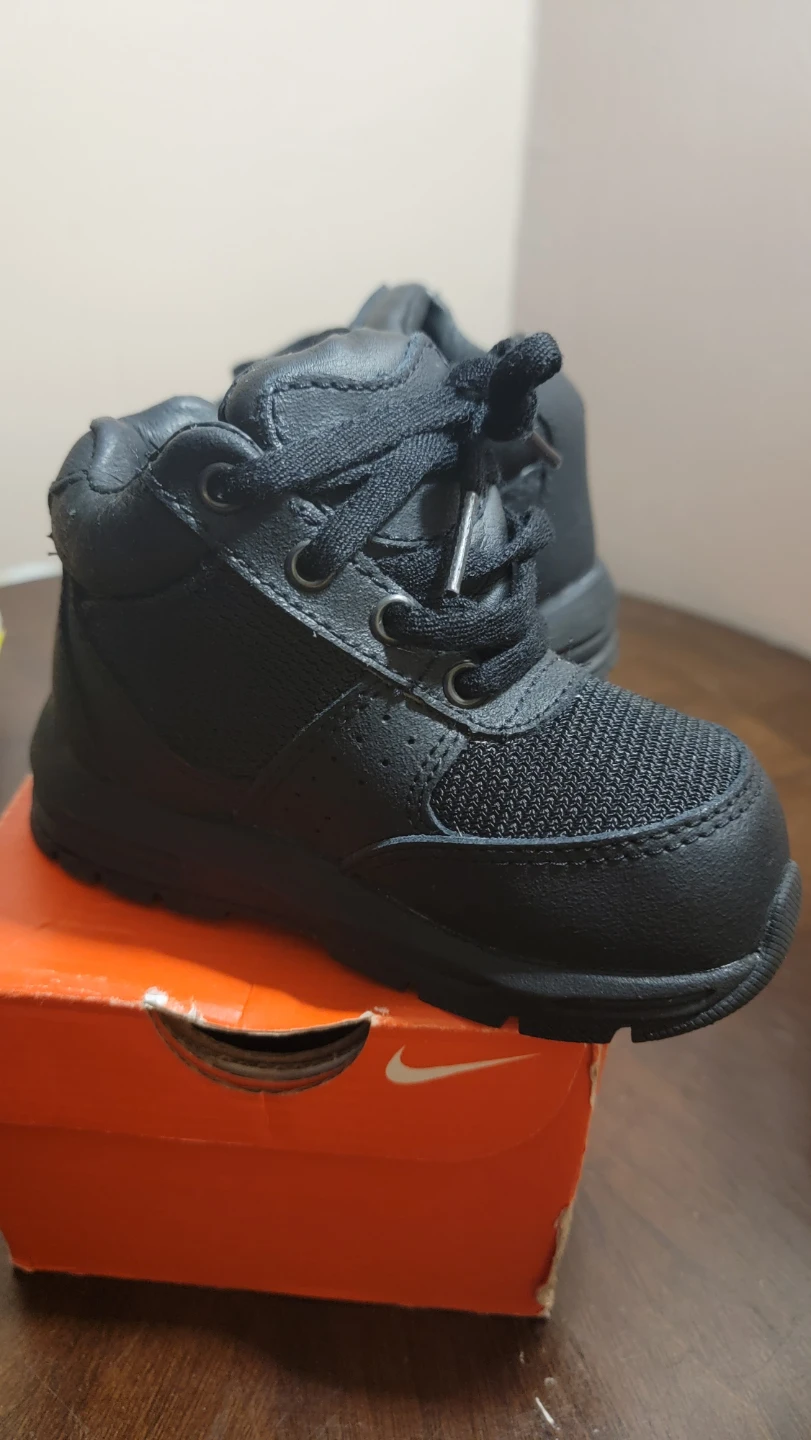 Nike ACG Snikers-Boots Size baby 6.5C - photo 2