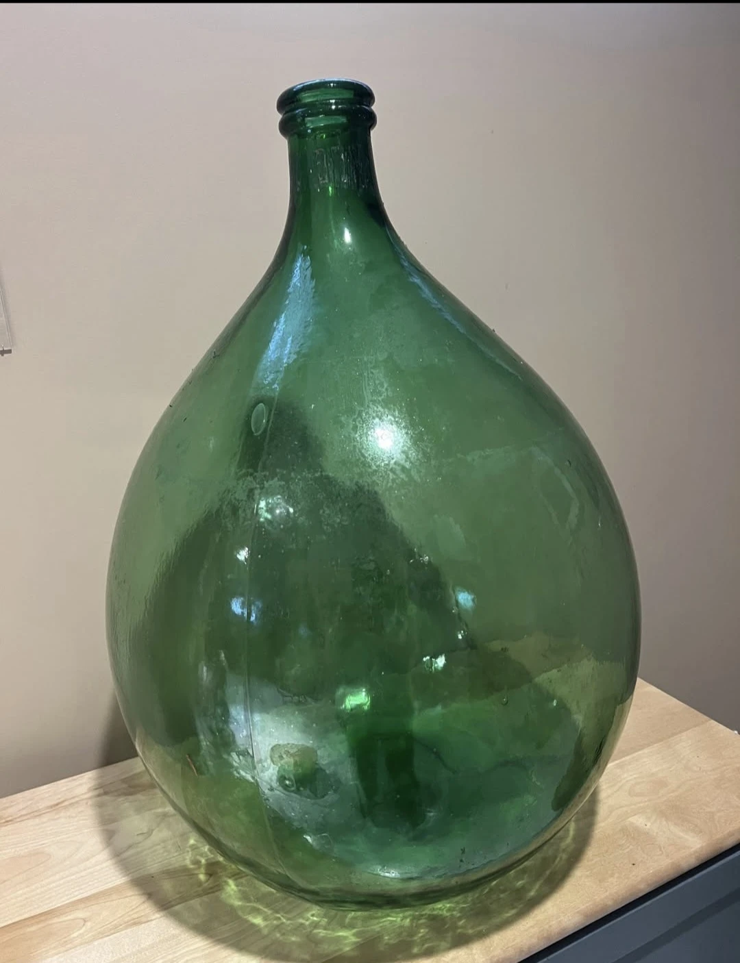 Large Green Glass Demijohn Bottle in Wicker Basket - photo 2