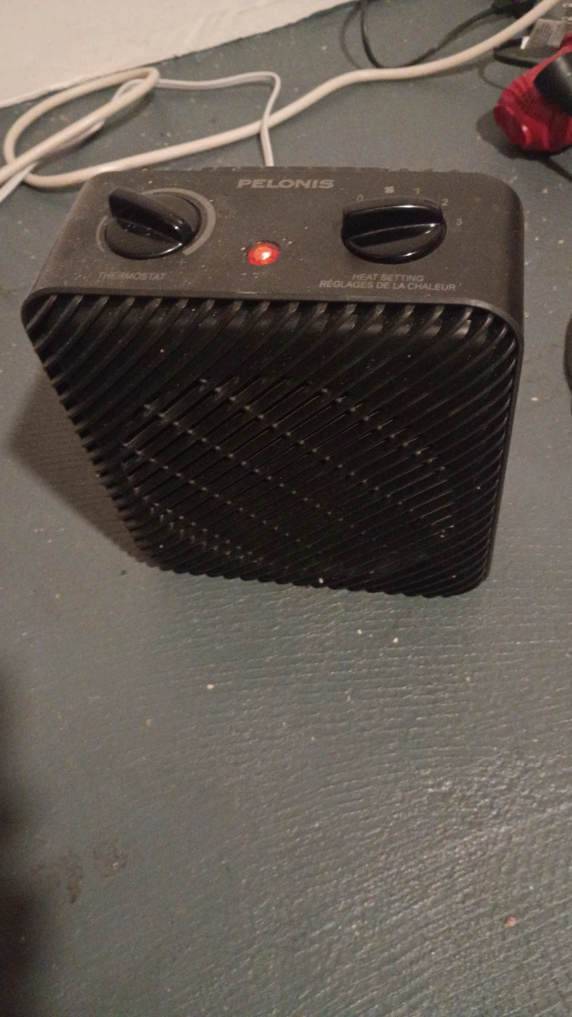 Pelonis Electric Heater