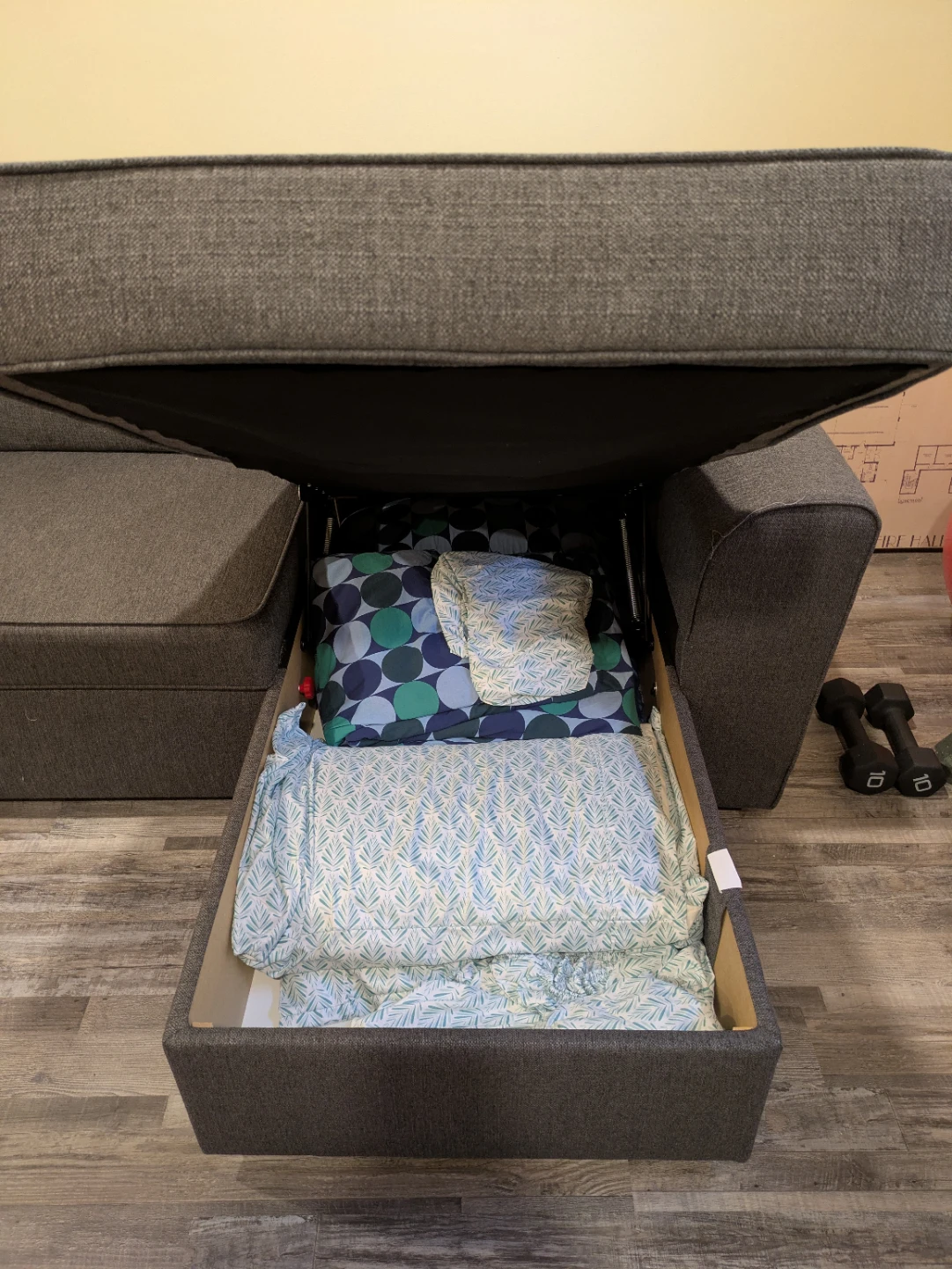 Grey Sectional Sofa with Storage and Pull-out Bed - photo 4
