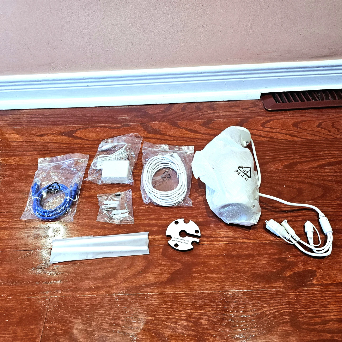 Reolink CX410W 2K 4MP Color Night Vision WiFi Security Camera - photo 3