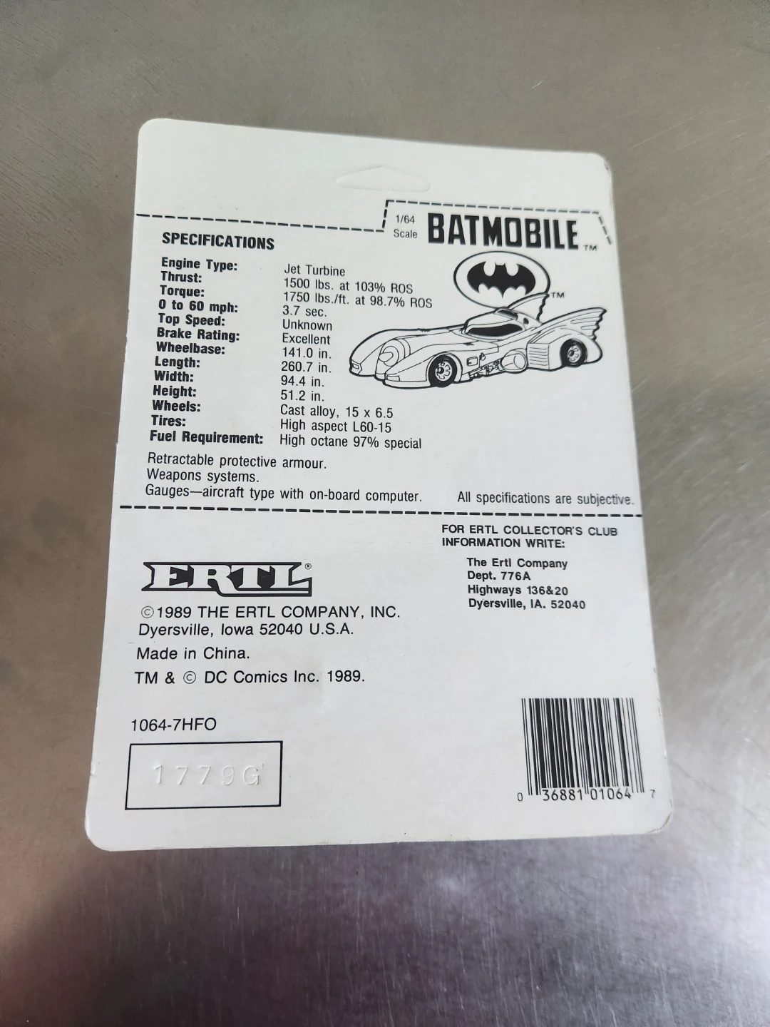 ERTL Batman Batmobile 1/64 Scale Die Cast Toy Car - photo 3