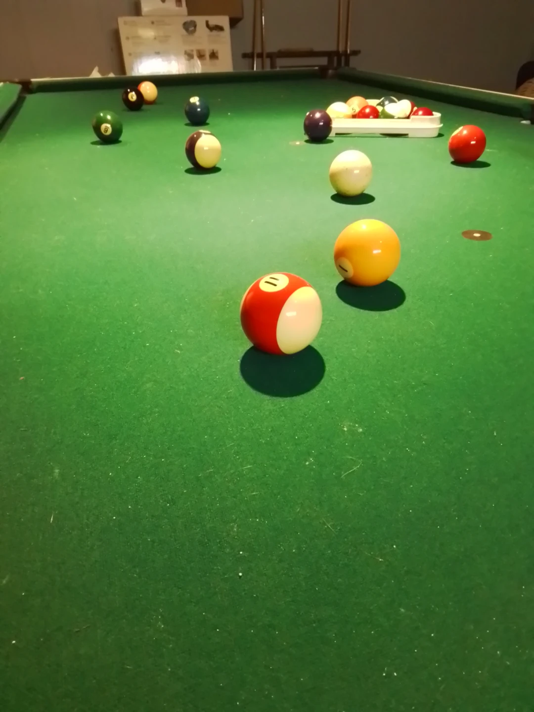 Pool table - photo 2