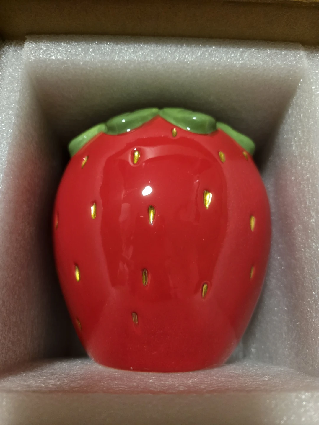 Charmed Aroma Strawberry Necklace Collection Candle - photo 5