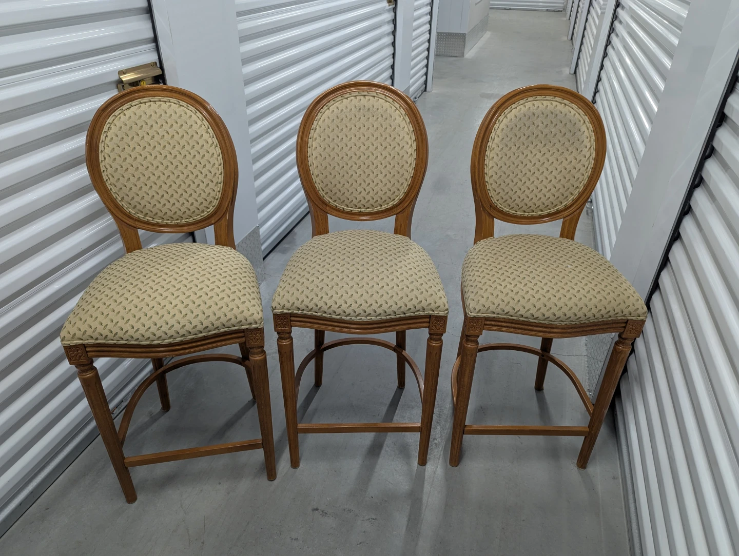 Oval Back Bar Stool with Fabric Seat