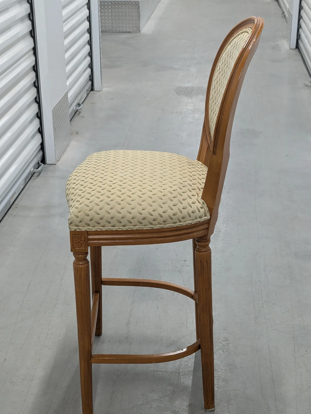 Oval Back Bar Stool with Fabric Seat - photo 4