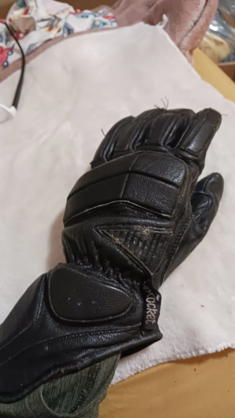 Black Leather Motorcycle Gloves - photo 2