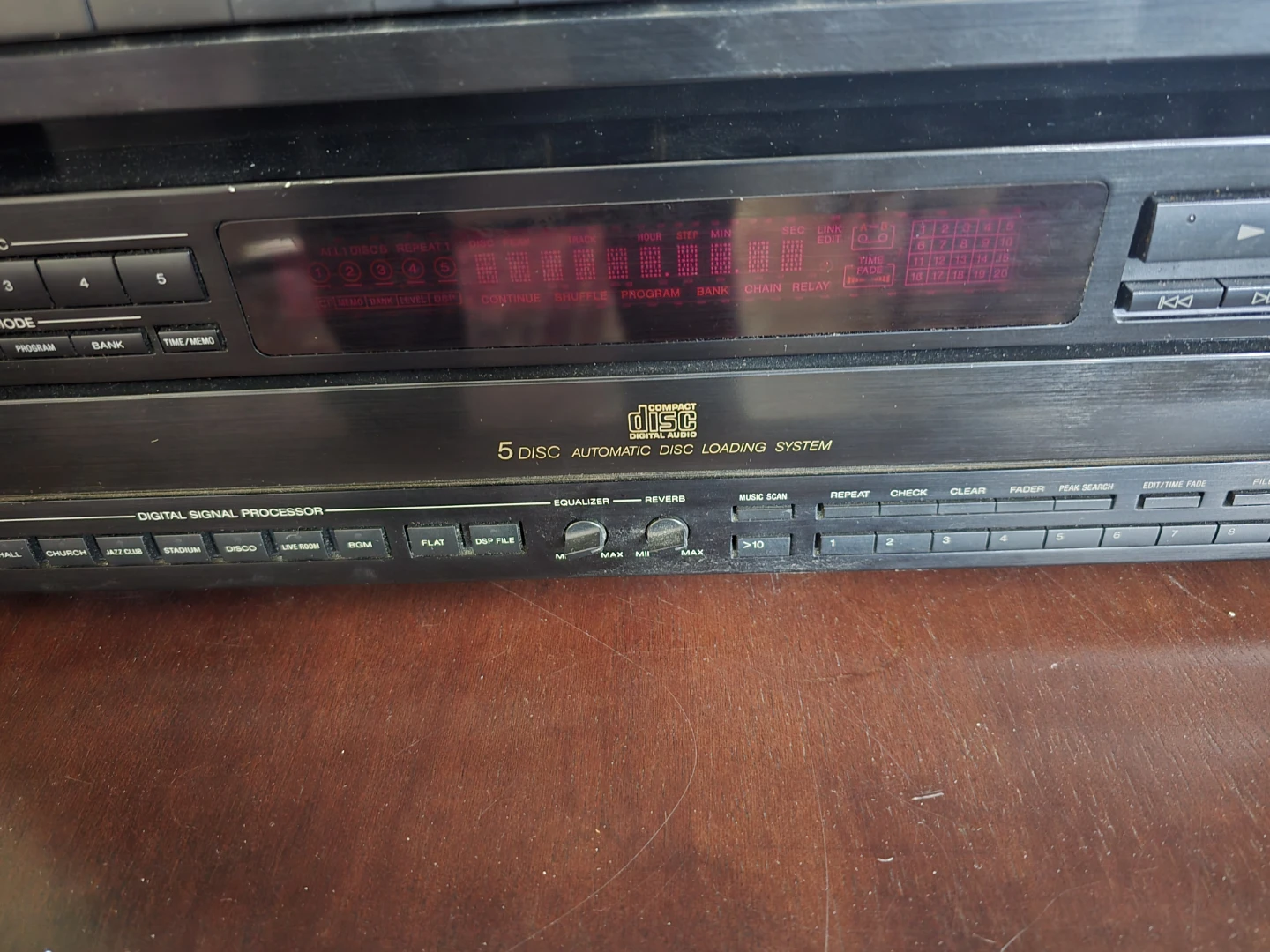 Vintage Sony STR-AV970X FM /AM Receiver tap & 5 disc player - photo 3