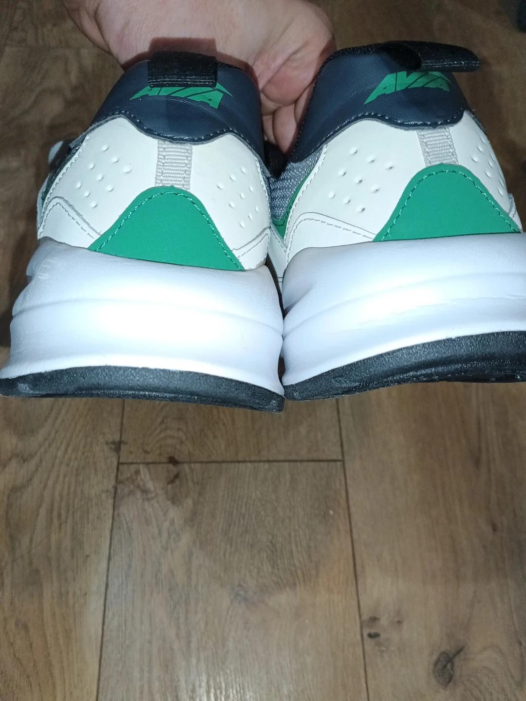 Size 10.5. Avia Men's White/Grey/Green Athletic Shoes - photo 4