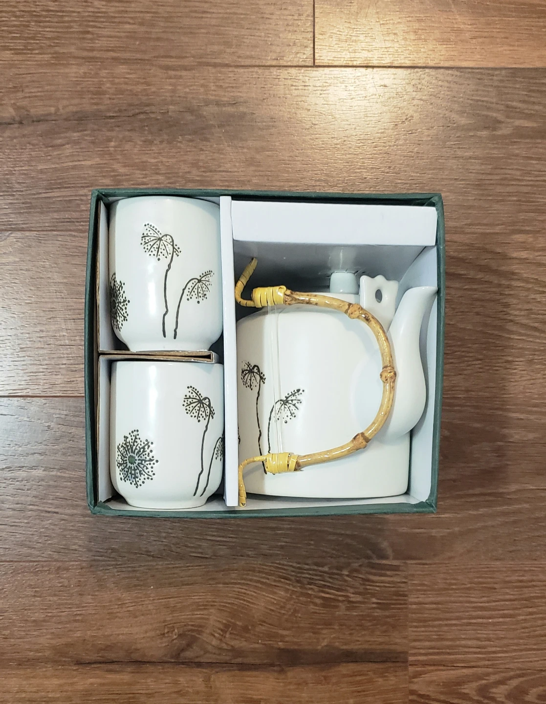Tea Set with Bamboo Handle and Floral Design