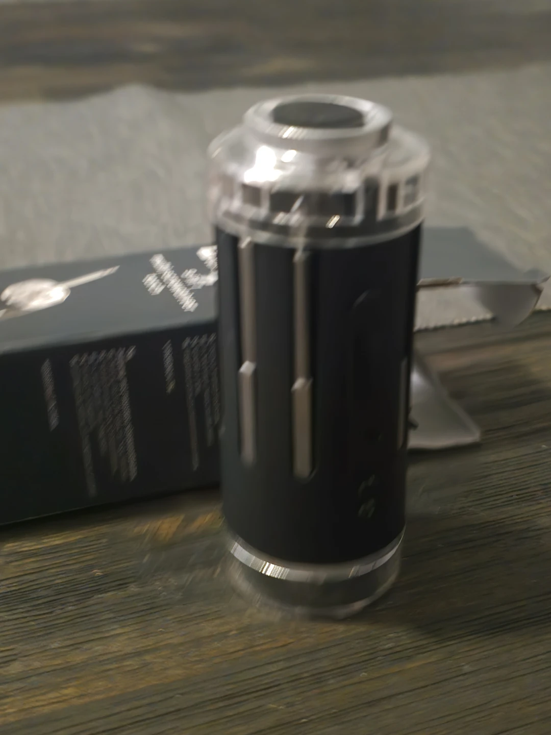Mountain Warehouse 9 in 1 Multi-Screwdriver Torch - photo 4