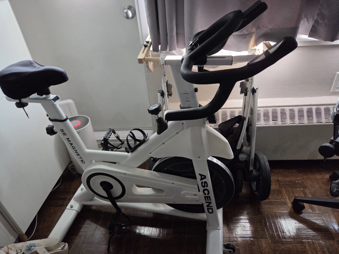 Exercise bike - ASCEND SE MAGNETIC Spin Bike
