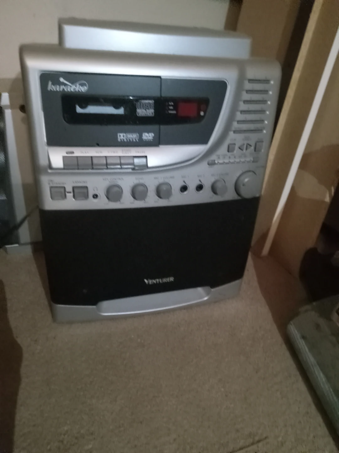 Venturer Karaoke Machine CD/DVD Player