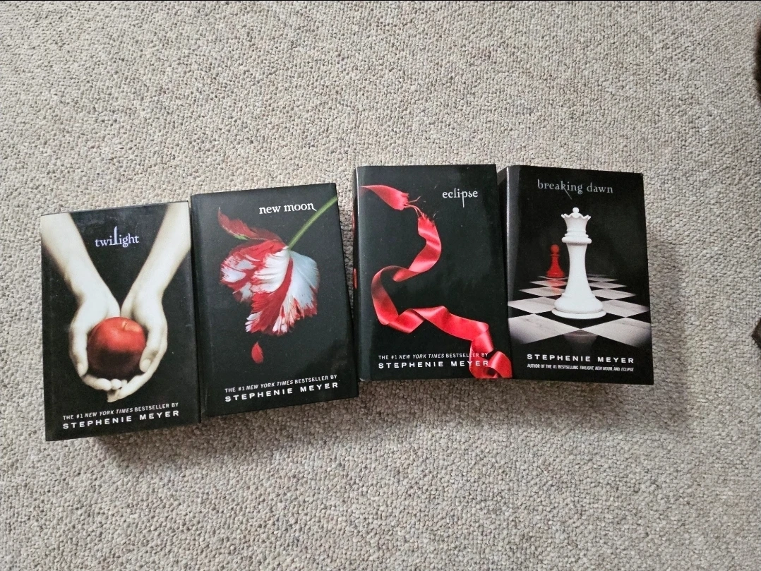 Twilight Saga Book Series by Stephenie Meyer