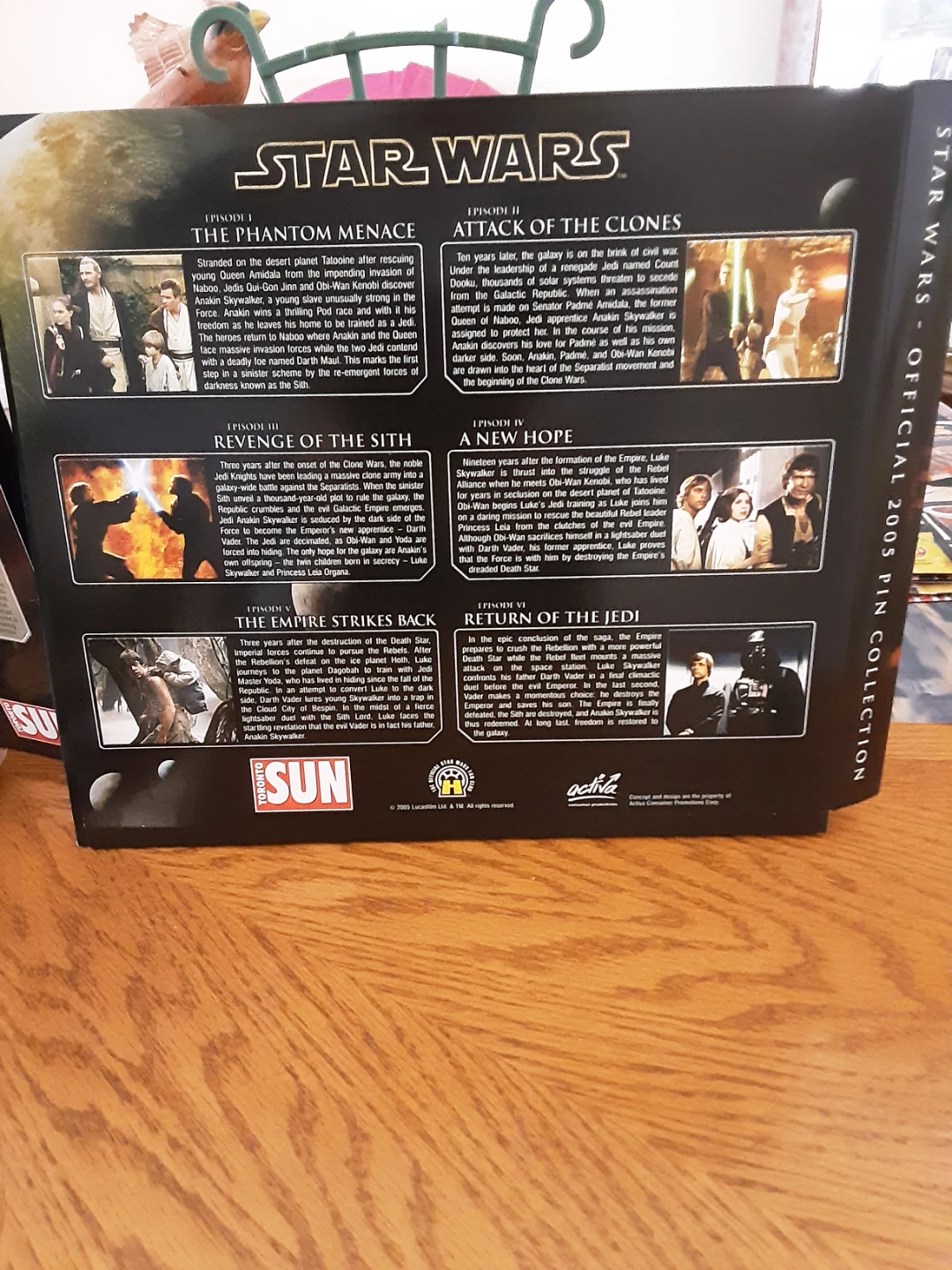 Star Wars Episode III Official 2005 Pin Collection - photo 5
