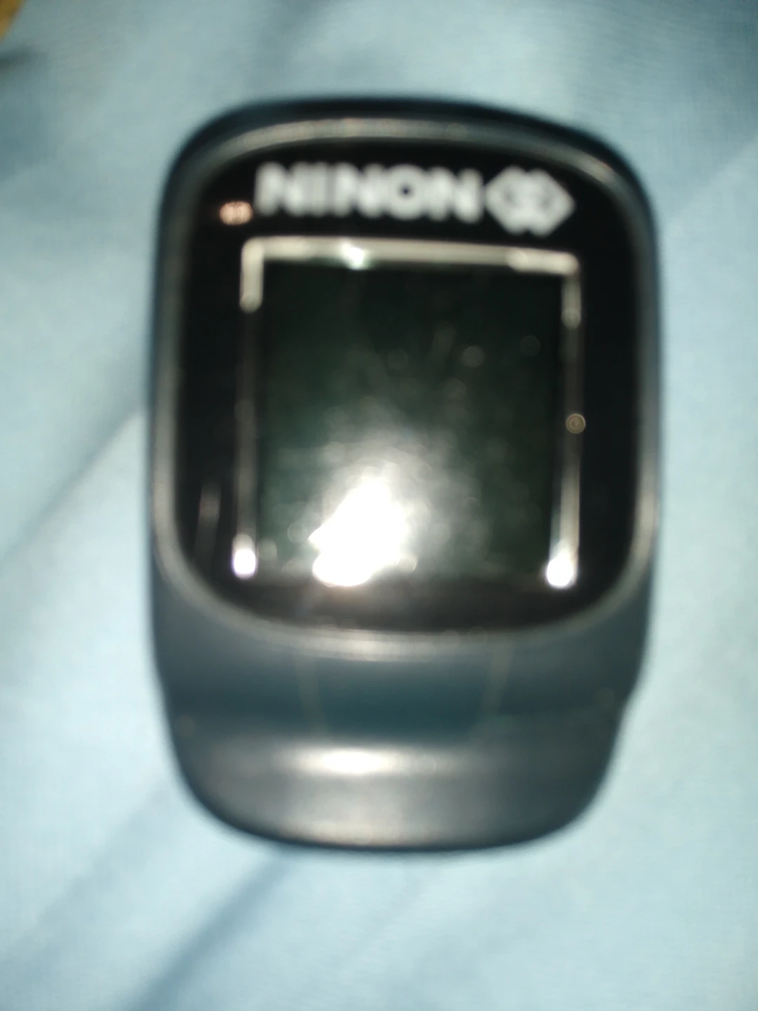 Heart rate and oxygen level meter