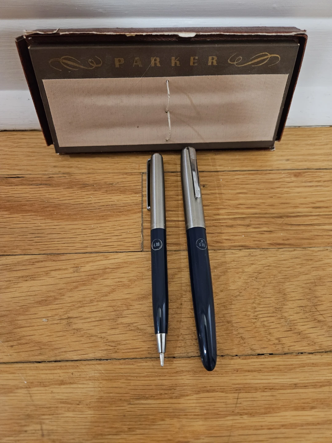 Vintage Parker Pen and Pencil Set in original box