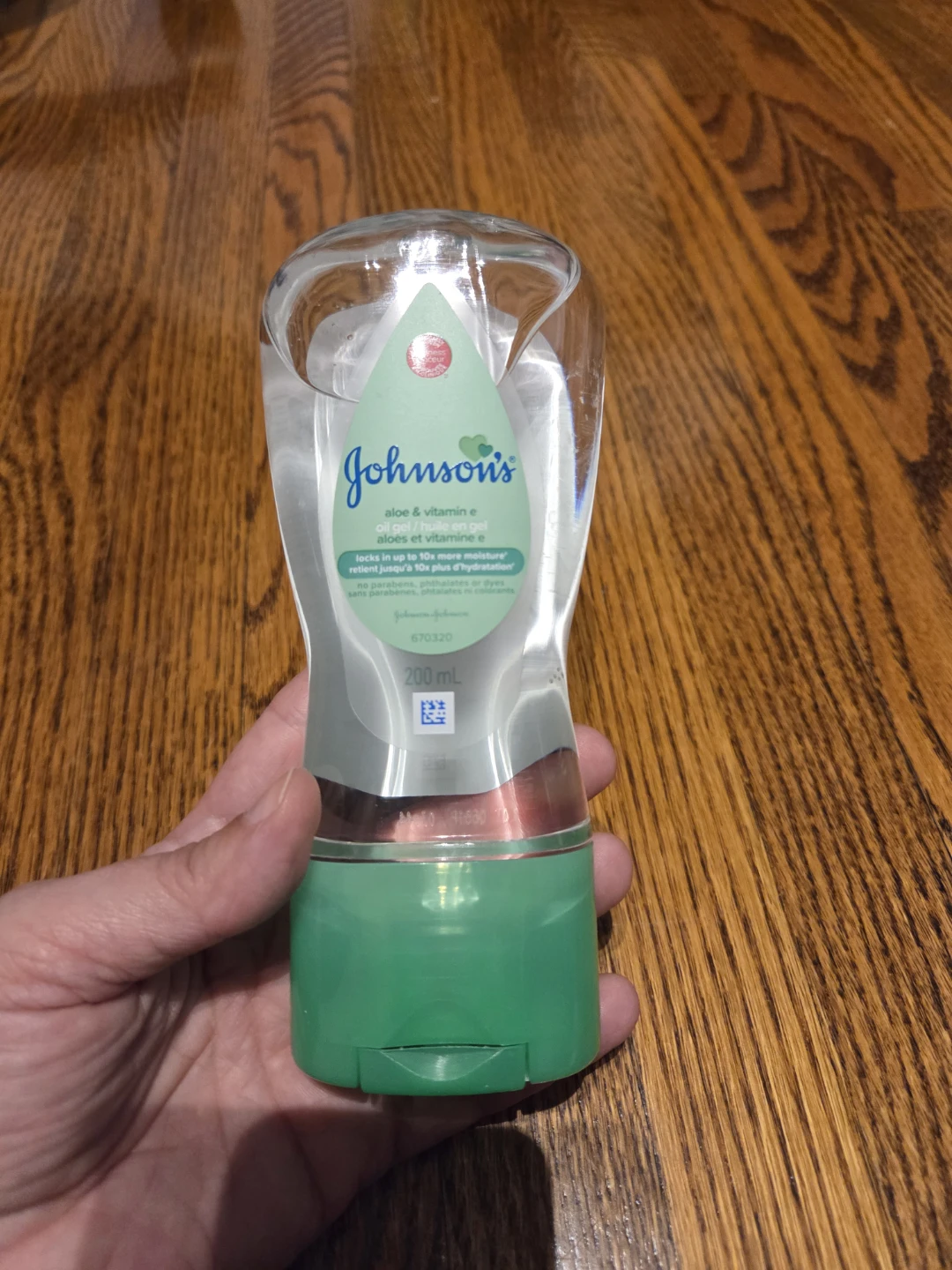 Johnson's Aloe & Vitamin E Oil Gel - 200 mL