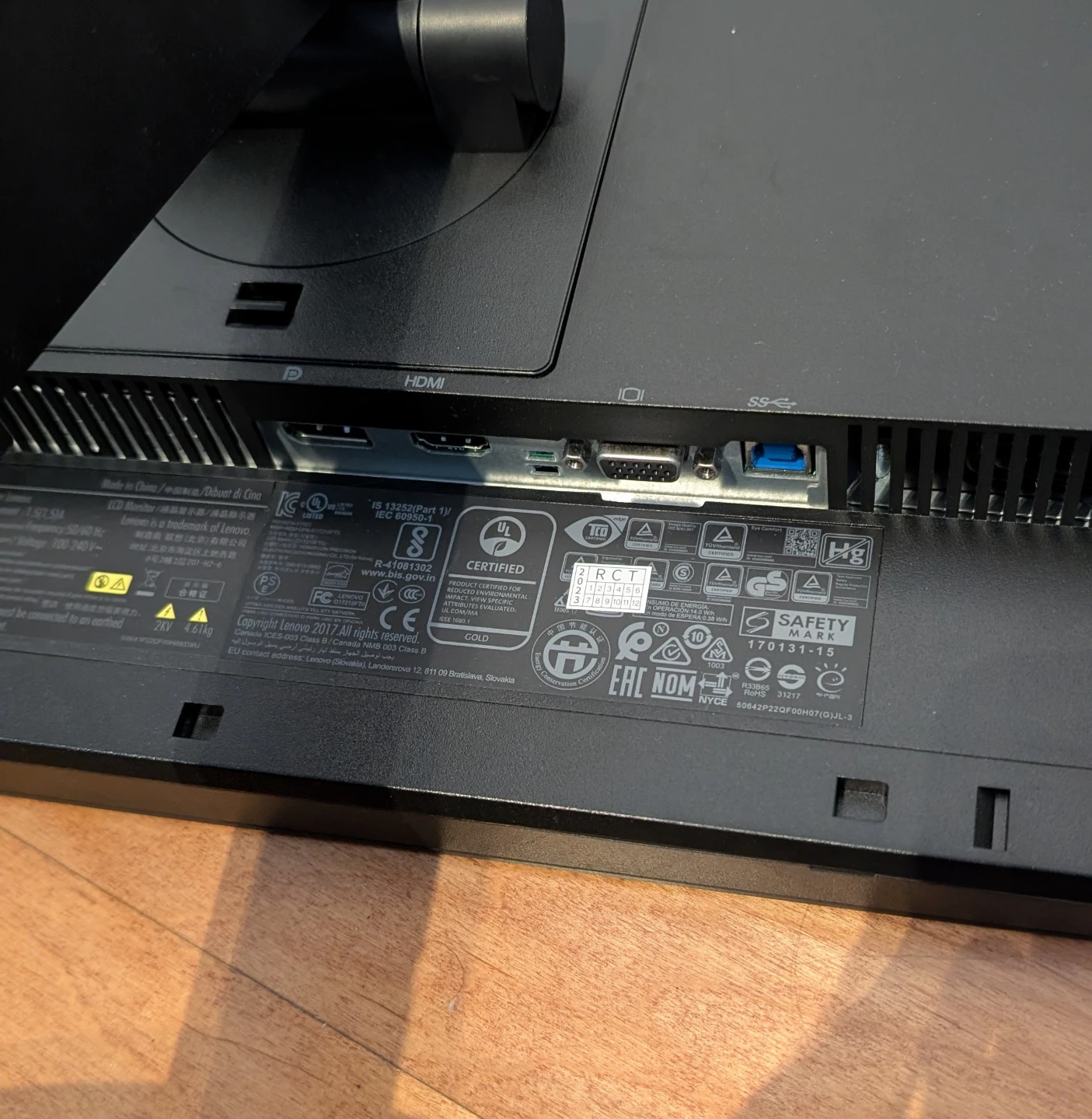 Lenovo ThinkVision T22v-10 Monitor - photo 2