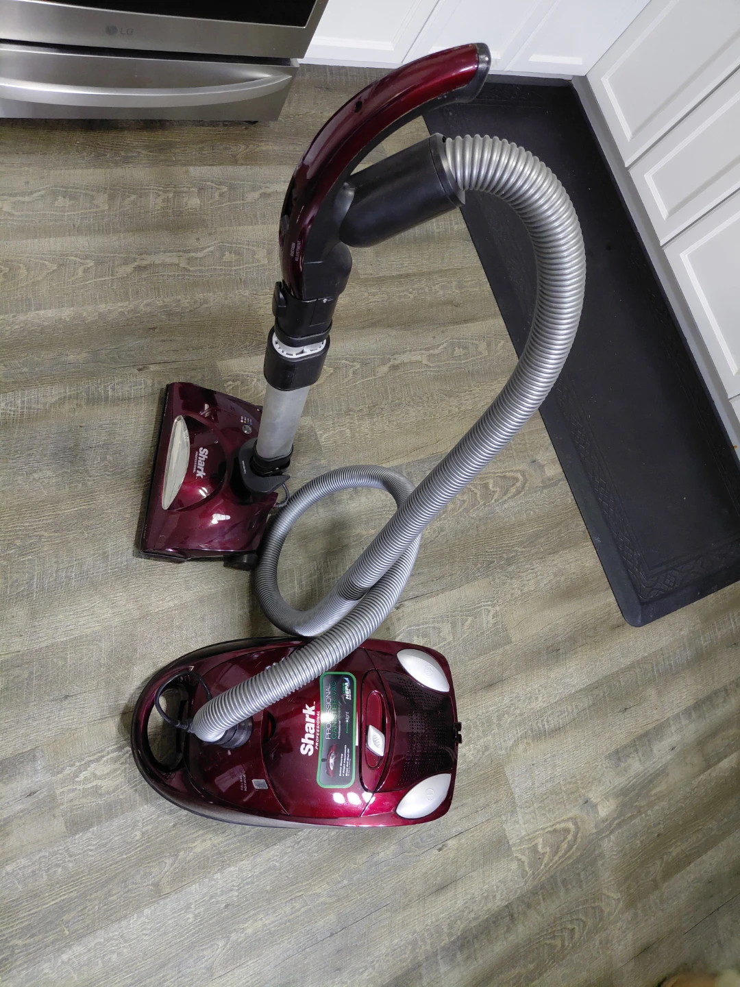 Shark Professional Canister Vacuum Cleaner - Burgundy - photo 3