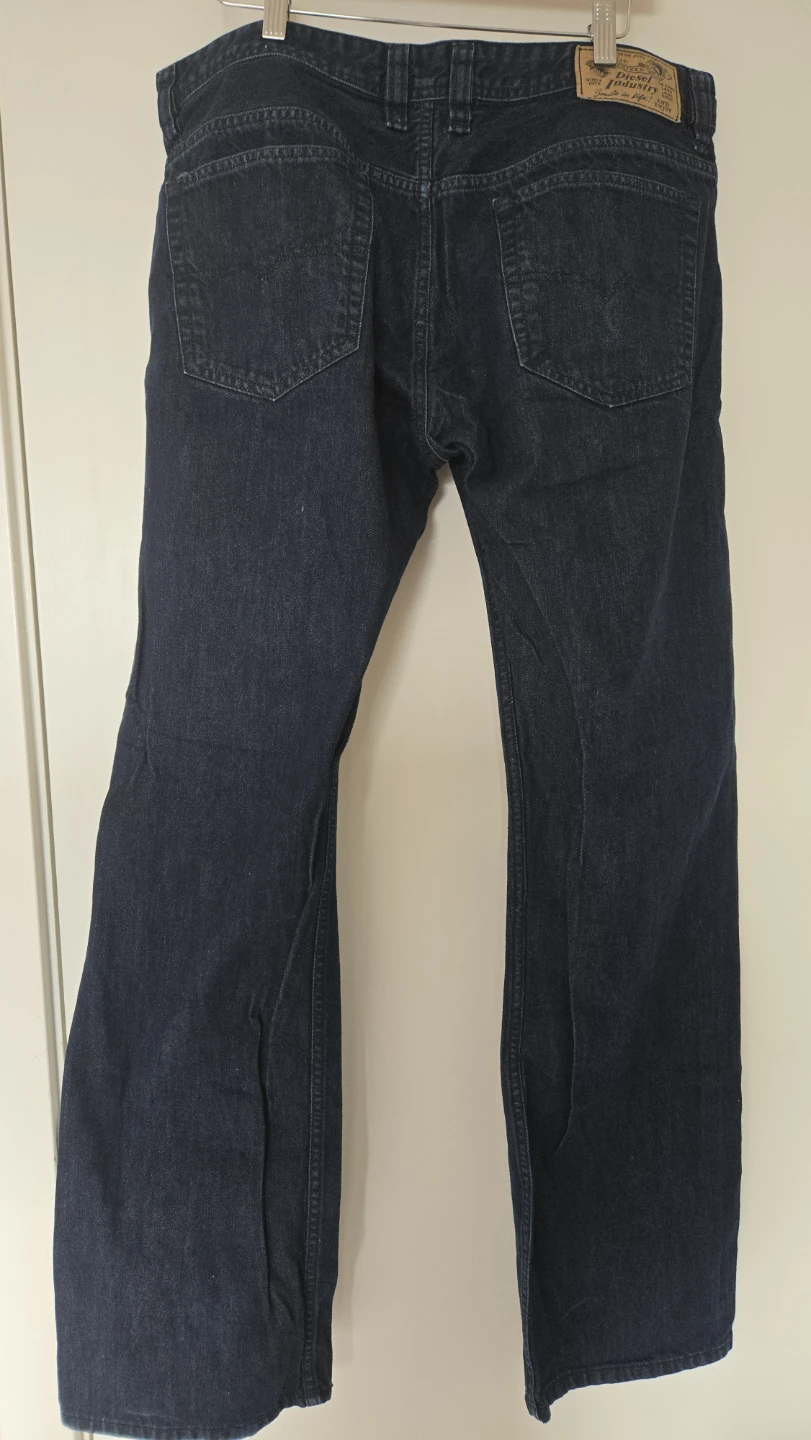Diesel Viker Regular Straight Jeans - Size W 36 L 32 - photo 2