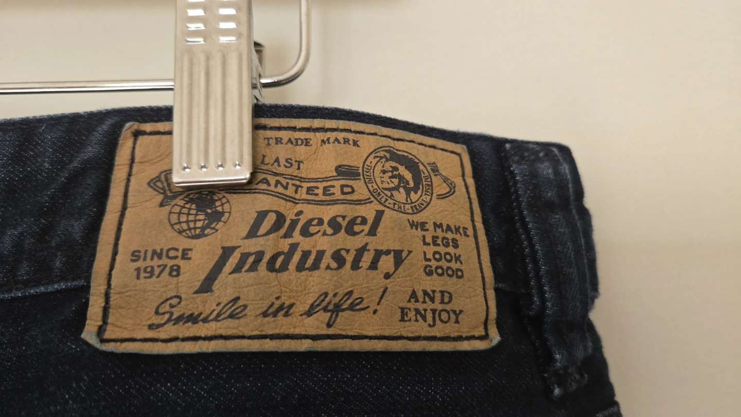 Diesel Viker Regular Straight Jeans - Size W 36 L 32 - photo 3