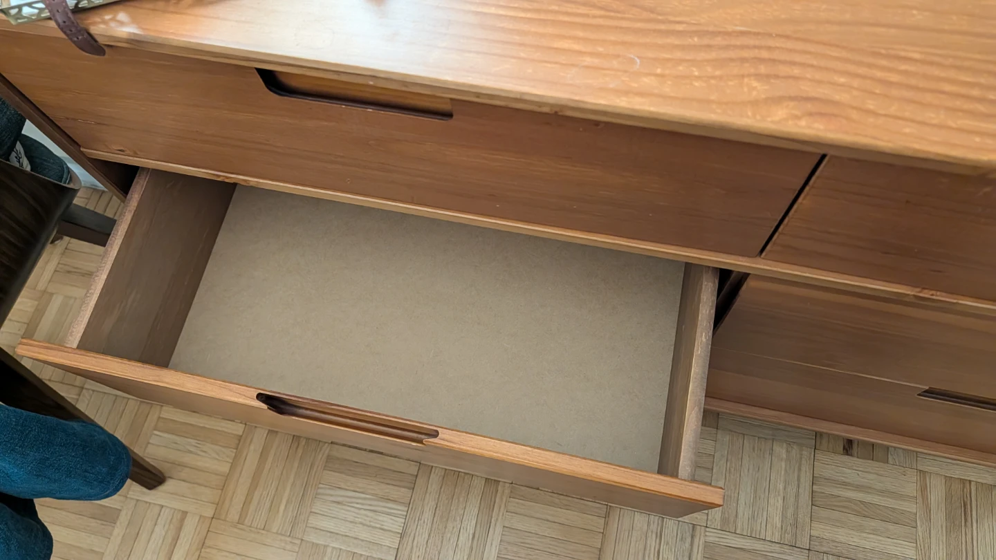 Wooden Dresser with 6 Drawers - photo 2