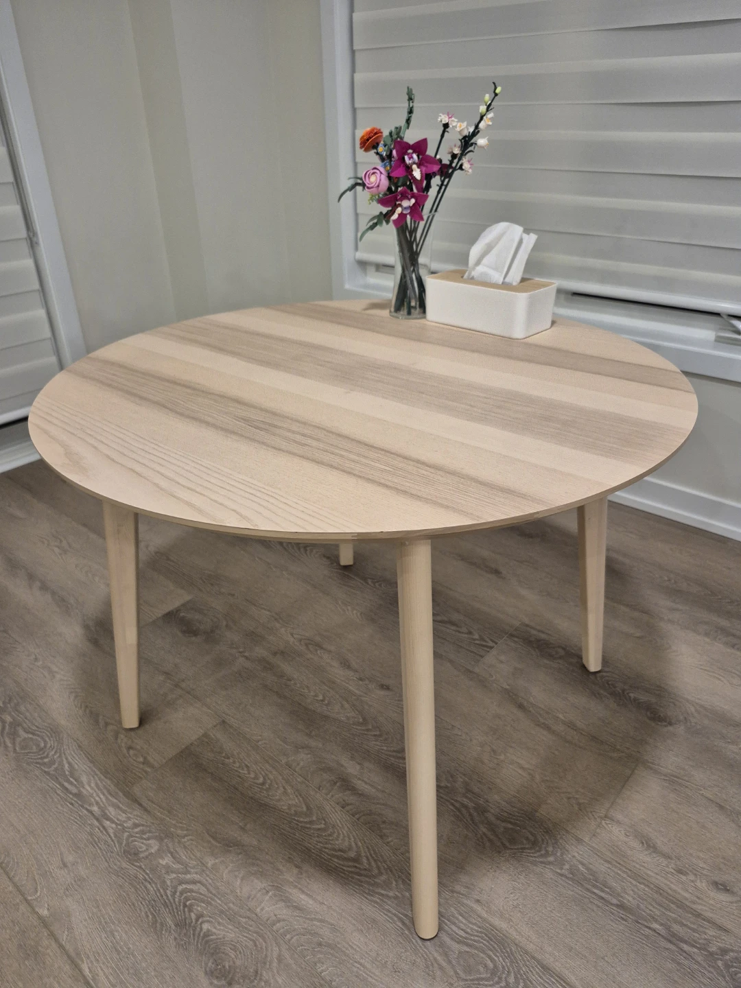 IKEA LISABO - Round Wooden Dining Table
