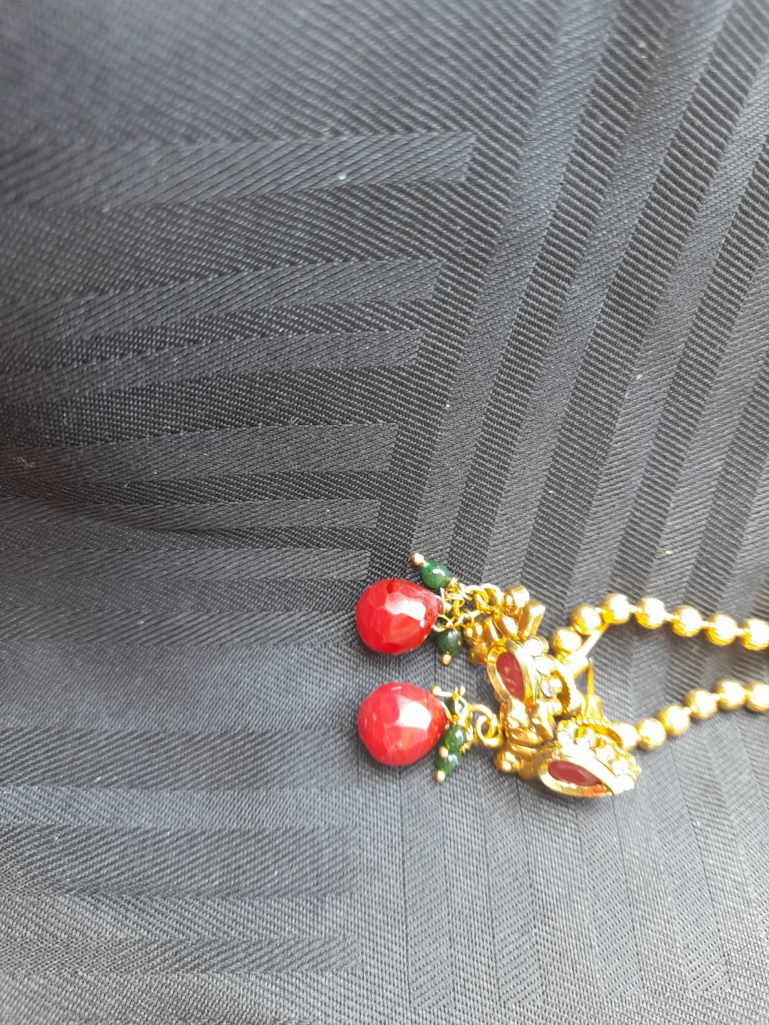 Faux Gold-tone pendant with red and green stones - photo 3