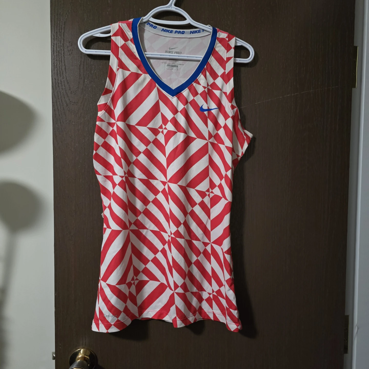 Nike Pro Dri-FIT Fitted Tank Top - Red/White - Size L
