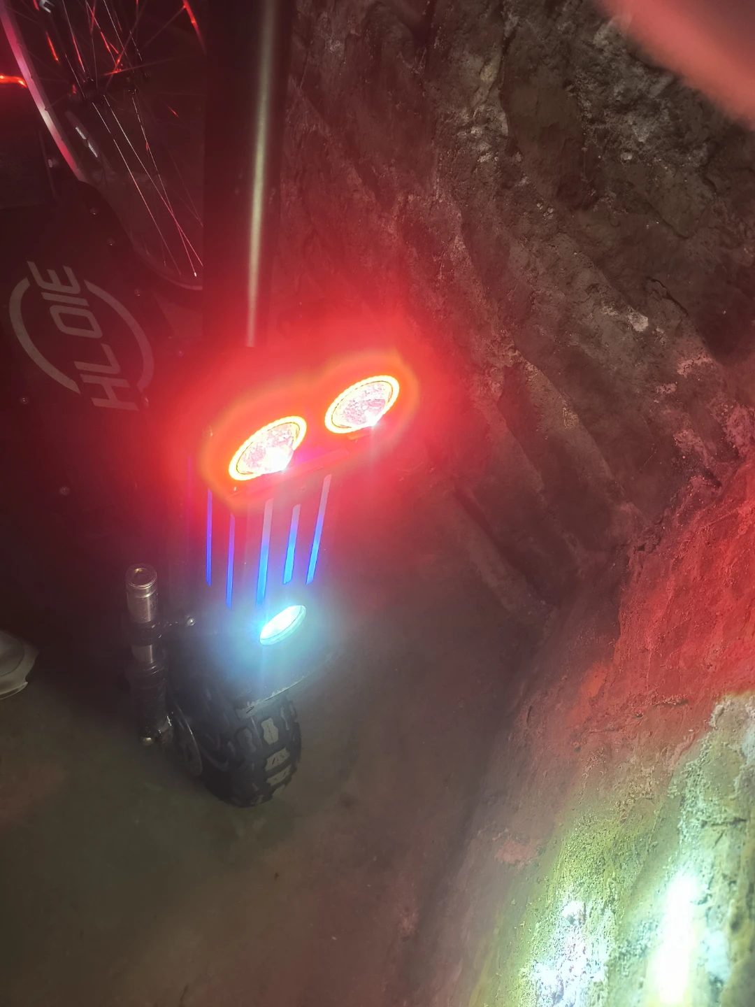 HLOIE Electric Scooter - photo 2