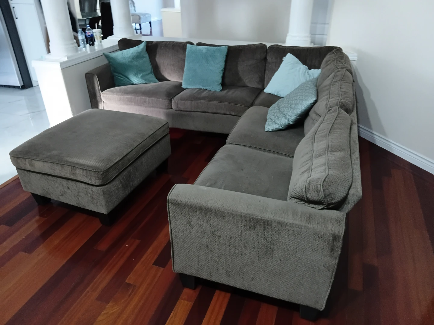 Brown Sectional Sofa with Ottoman - photo 3
