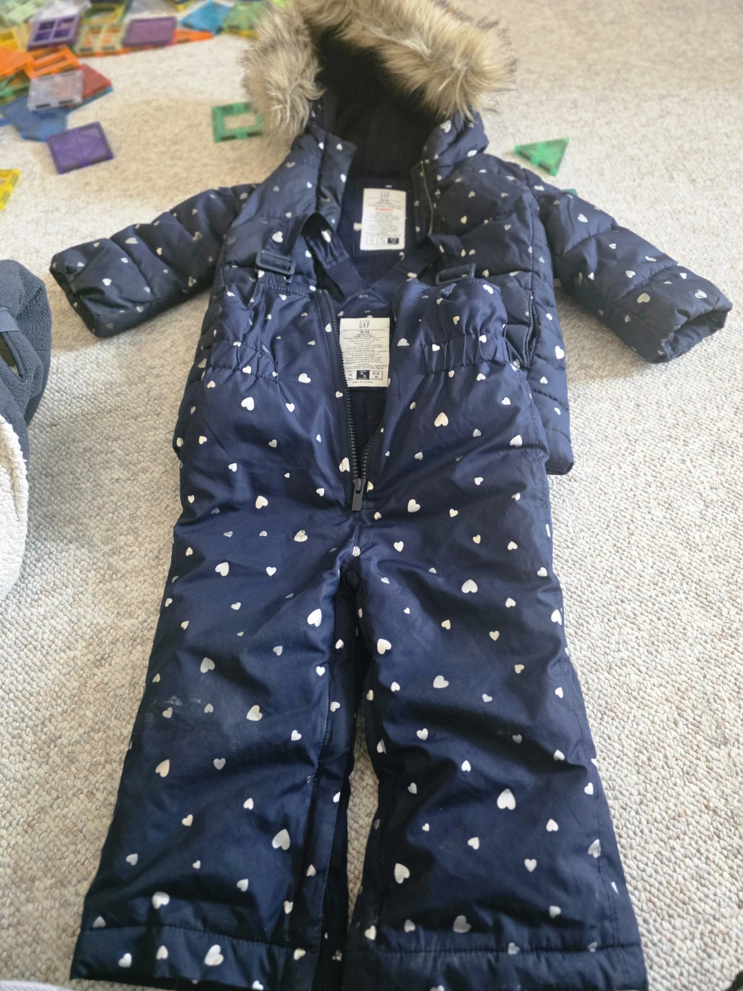 🏆 Gap Baby Snowsuit set 18-24 Months Navy Heart Print - photo 2