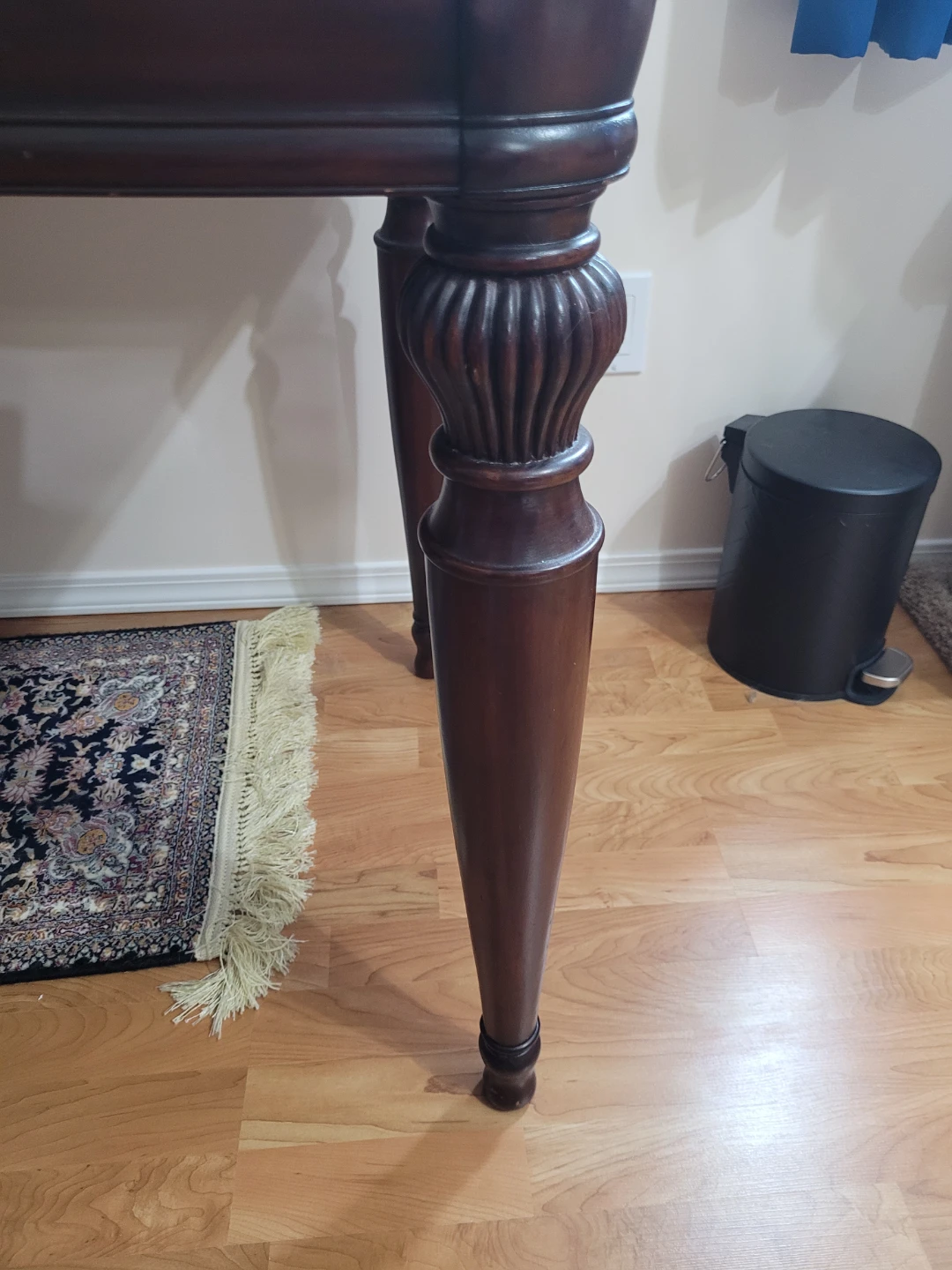 Dark Wood Curved Desk with Pull-out Keyboard Tray - photo 2