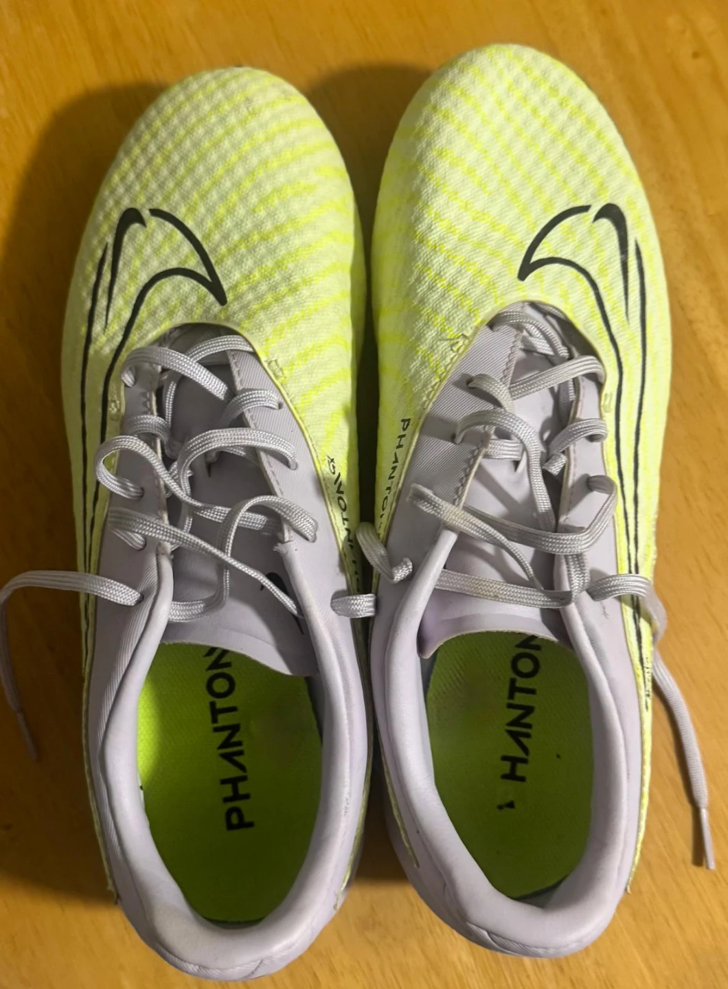 Nike Phantom GX Soccer Cleats. Size - 9 - photo 4