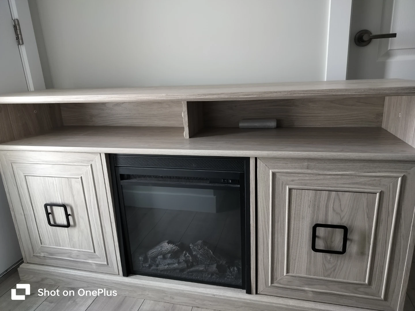 Fanelli TV Stand for TV& Electric Fireplace Included - photo 3